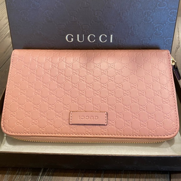 Gucci Handbags - Gucci microGuccissima wallet (Last One)